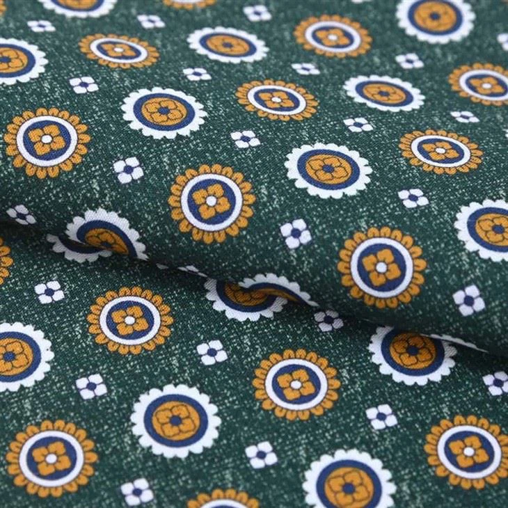 emerald-green-circular-pattern-pocket-square (5)